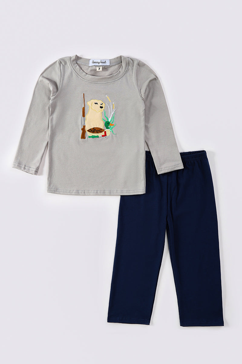 Grey hunting applique boy set